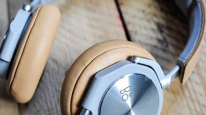 TECH – The Most Stylish Headphones for Summer