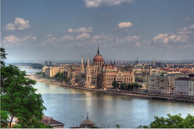 Budapest_Parlament_Building