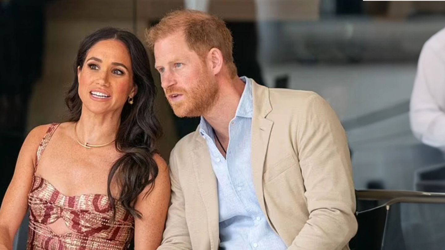 On the tour of Colombia, Prince Harry found power in one shirt