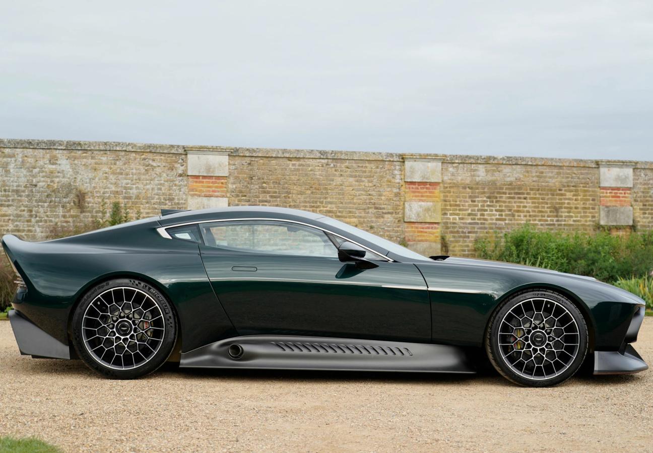 aston martin victor