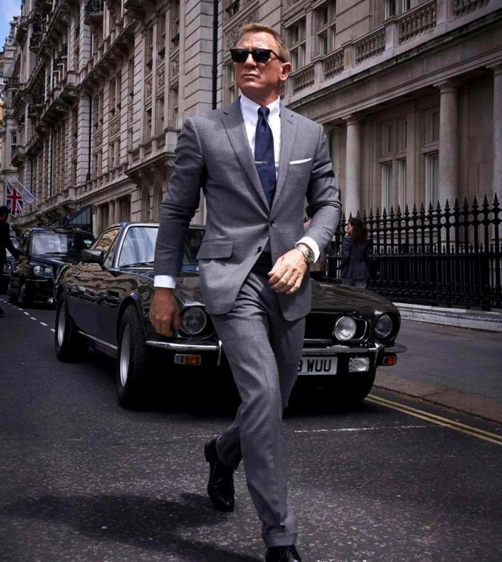james bond brands product placement 007 aston martin