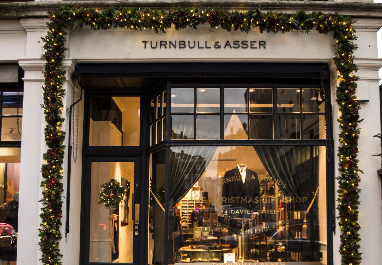 Turnbull & Friends Christmas Shop