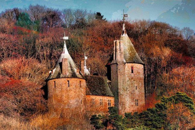 Castell_Coch_frontside_January_midday