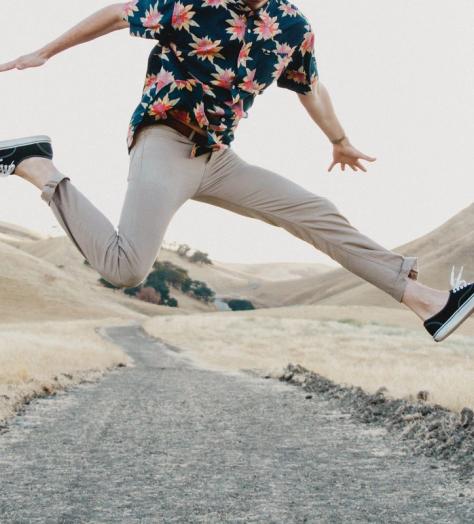 These are the 5 best pairs of chinos for spring