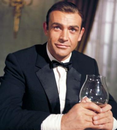 5 ways to wear black tie