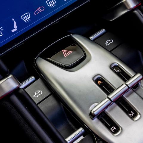 Ferrari Roma Spider automatic gear box