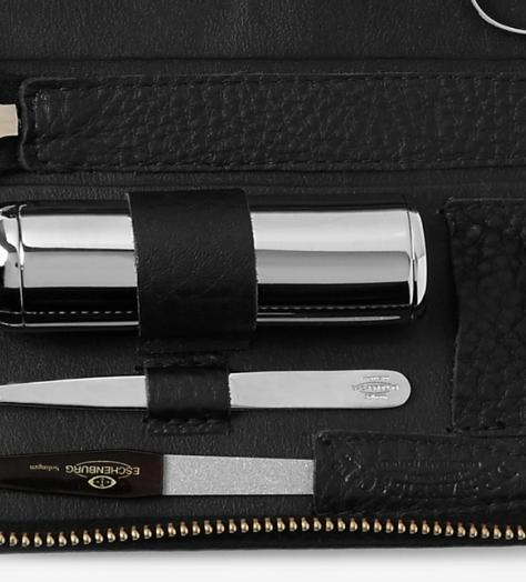 The Pick: Keep things neat with this travel grooming set