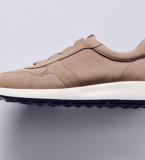 Tod’s is coming in red hot