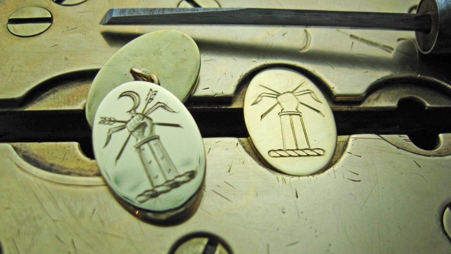 Forget signet rings. You should be wearing custom cufflinks…