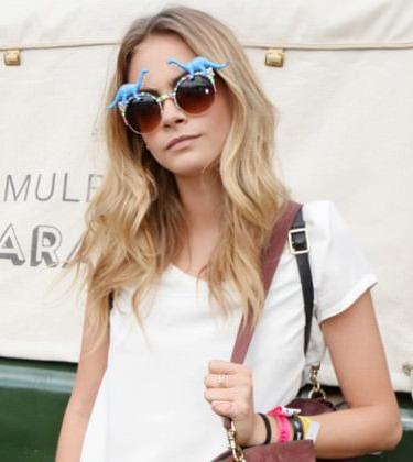 Mulberry picnic with Cara Delevingne