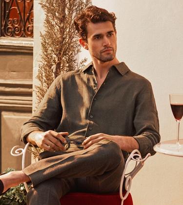 Navigate summer in style with Hawes & Curtis’ new collection