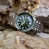 Captain Cook Automatic