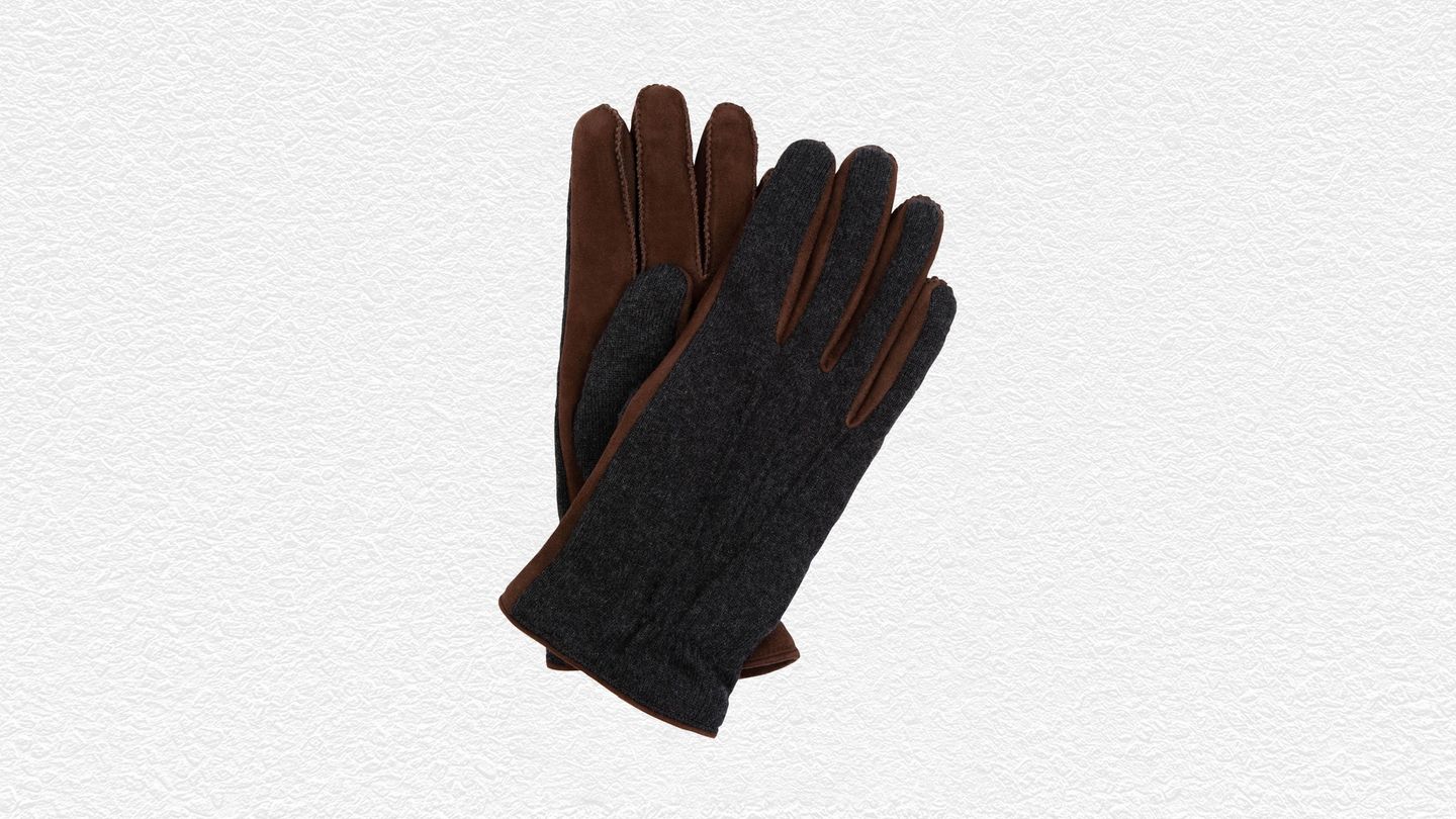 Editor’s Picks: Luca Faloni gloves, Derek Rose robe, The Dalmore whisky and Aubin cardigan