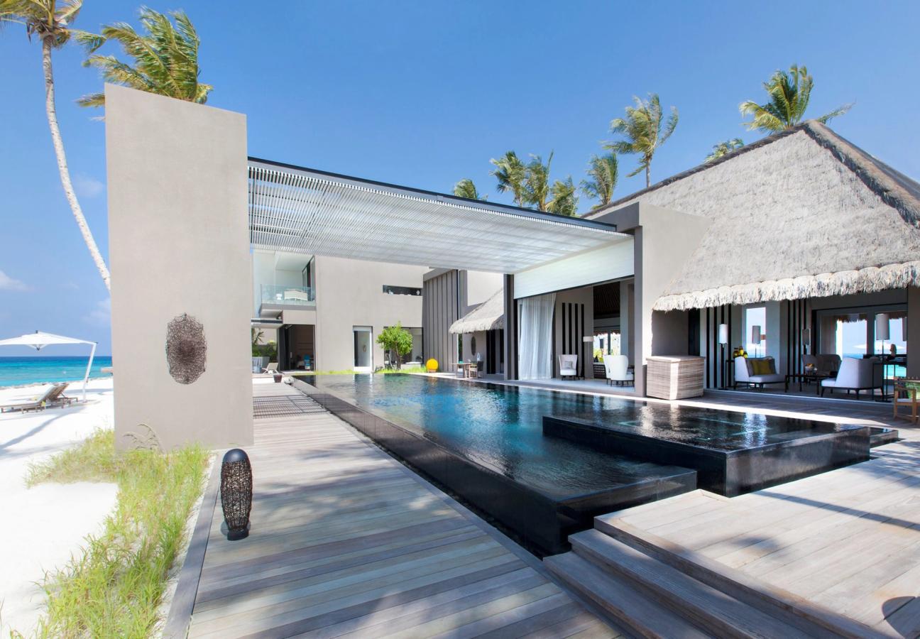 cheval blanc randheli
