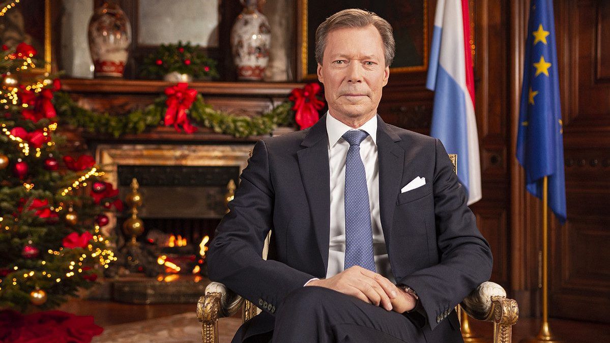 Who is the wealthiest Royal?