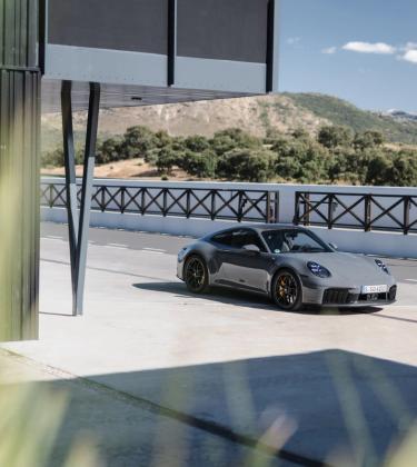 Car of the week: The 2025 Porsche 911 Carrera GTS