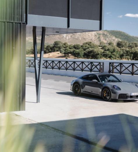 Car of the week: The 2025 Porsche 911 Carrera GTS