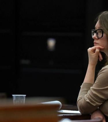How to buy friends and influence people: Lessons in social climbing from Anna Sorokin