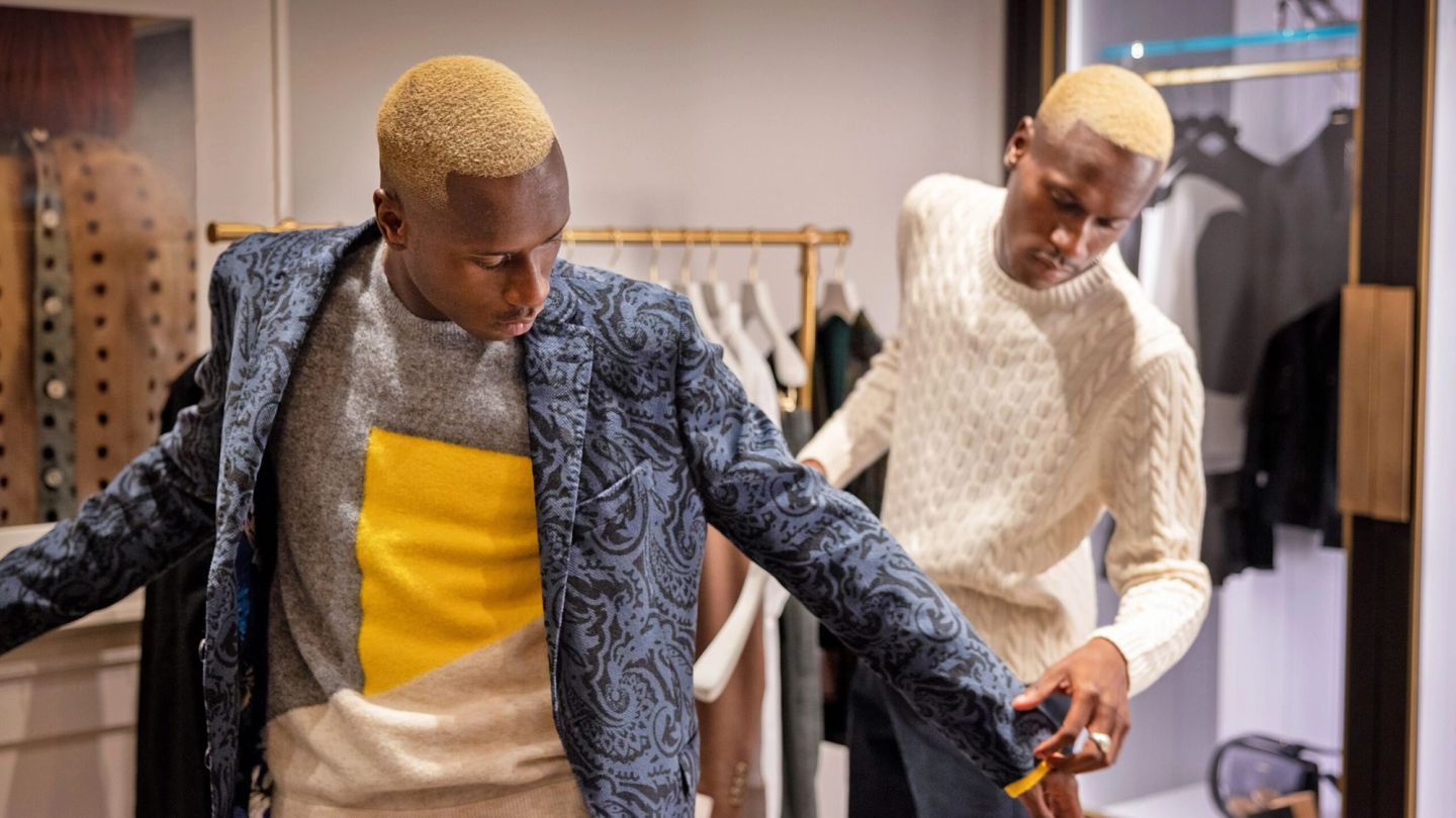 What does personal shopping at Bicester Village have to offer?