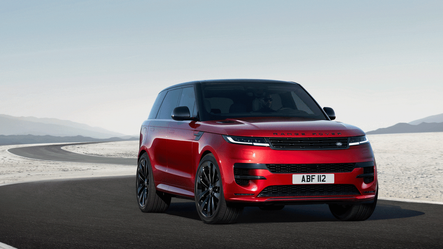 Introducing the dynamic, brand new Range Rover Sport
