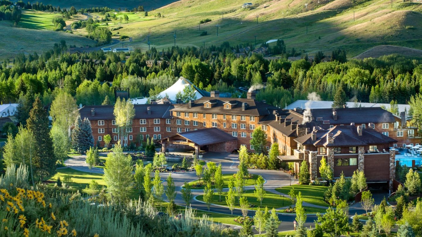 The Billionaires Summer Camp: Why do Zuckerberg and Gates attend Sun Valley