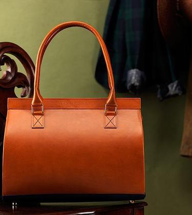 Gift Guide: A very leather Christmas