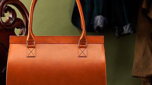 Gift Guide: A very leather Christmas