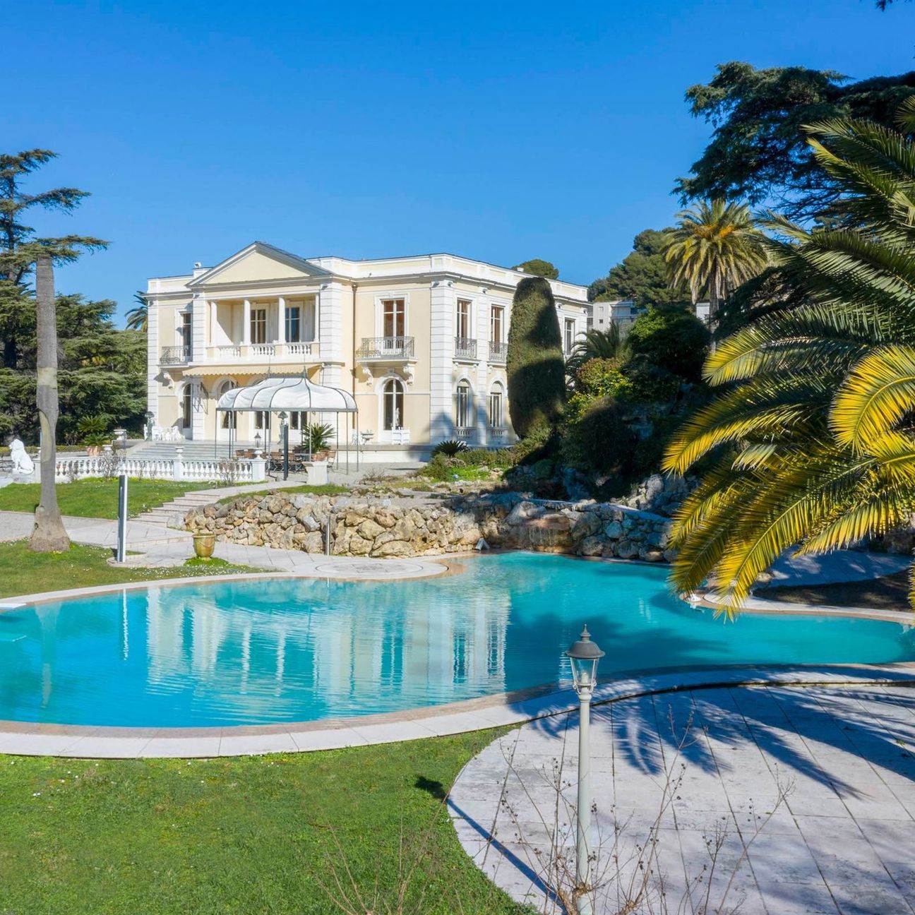 The best homes to buy on the French Riviera | Gentleman's Journal ...