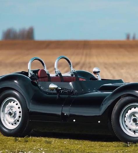 Lister fire up a limited edition Jaguar Roadster
