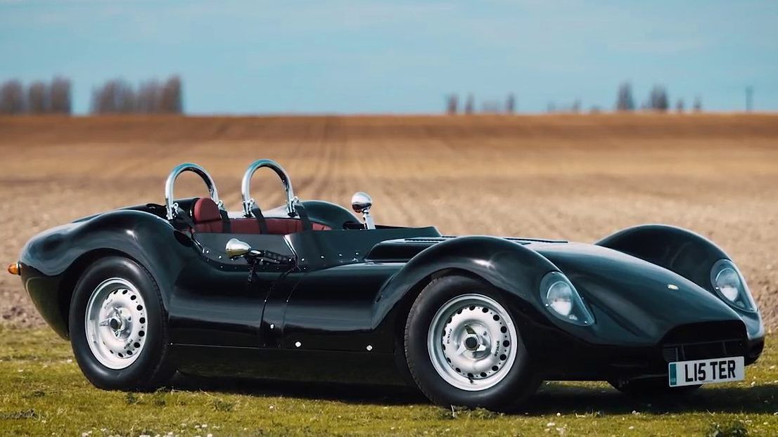 Lister fire up a limited edition Jaguar Roadster