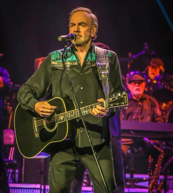 Neil Diamond o diamanti veri: quali sono meglio? Sam Leith