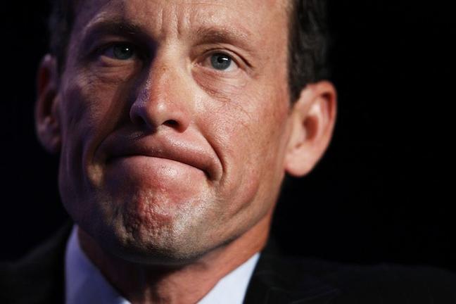 Lance Armstrong, founder of the LIVESTRONG foundation, takes part in a special session regarding cancer in the developing world during the Clinton Global Initiative in New York September 22, 2010.  REUTERS/Lucas Jackson (UNITED STATES - Tags: POLITICS BUSINESS SPORT) - RTXSJ9T
