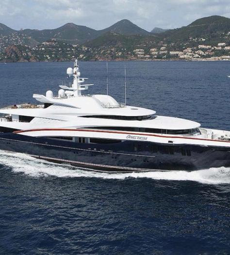 5 richest Russians and their superyachts