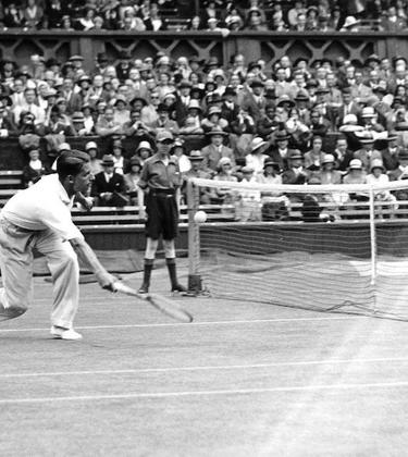 10 reasons to take up tennis