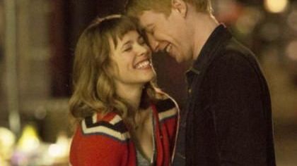 5 ways to make a woman laugh