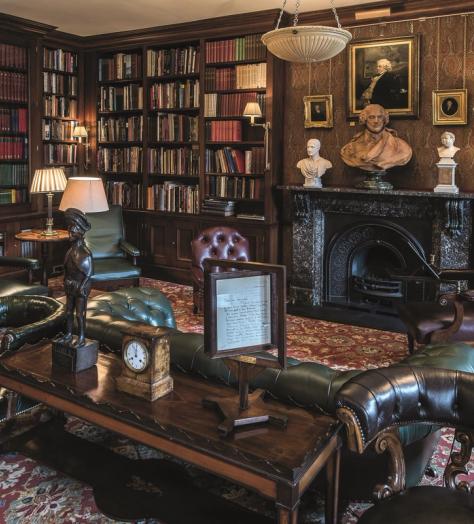 Through the side door: The art of reciprocal club membership