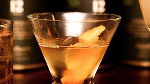 5 whisky based cocktails every gentleman should know