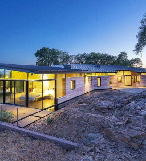 These ‘off-the-grid’ homes are the solution to your city stresses