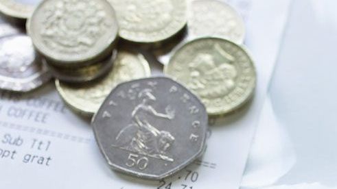 Do you know when to tip? These are 7 crucial times to do so…