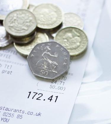 Do you know when to tip? These are 7 crucial times to do so…