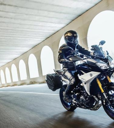 Naked or retro? The 6 best motorbikes right now