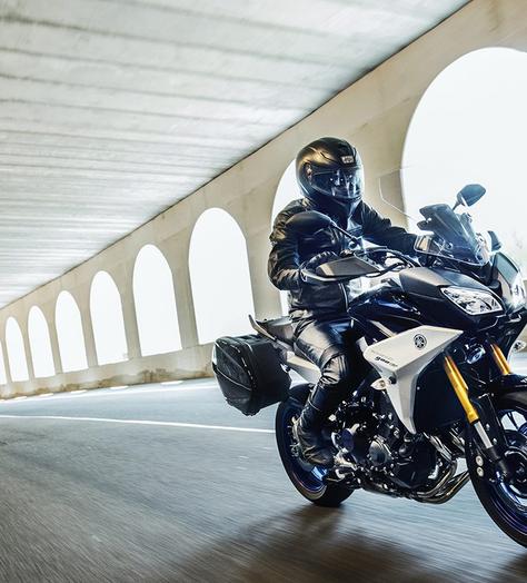 Naked or retro? The 6 best motorbikes right now