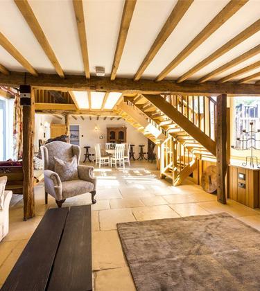 Property of the Week: Sussex House Farm