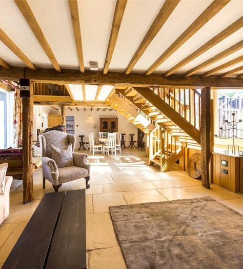 Property of the Week: Sussex House Farm