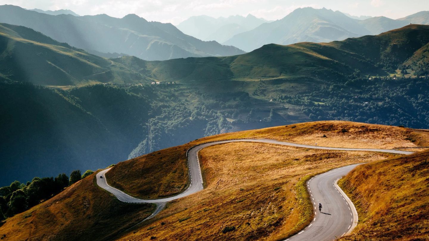 These are the most luxurious cycling trips on Earth