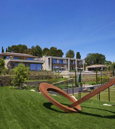 La Réserve is the masterpiece of the French Riviera