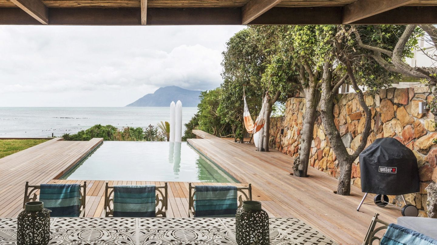 The most luxurious Airbnbs in the world