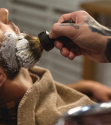 Oliver Cheshire photographed by Adam Fussell for Gentleman's Journal January/February 2017