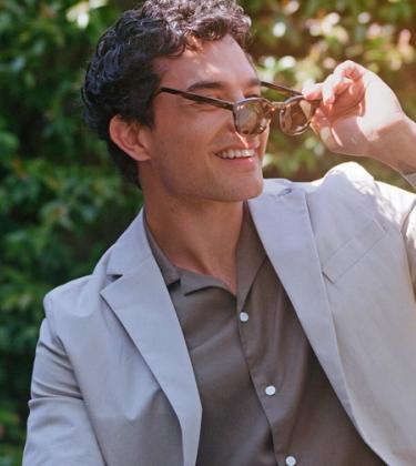 This simple, sustainable blazer is here to save your summer