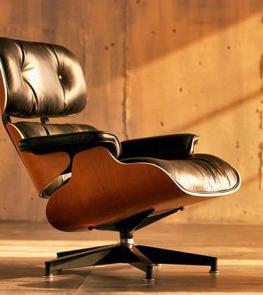 5 Reading Chairs 5 Gentlemen – Which one are you?